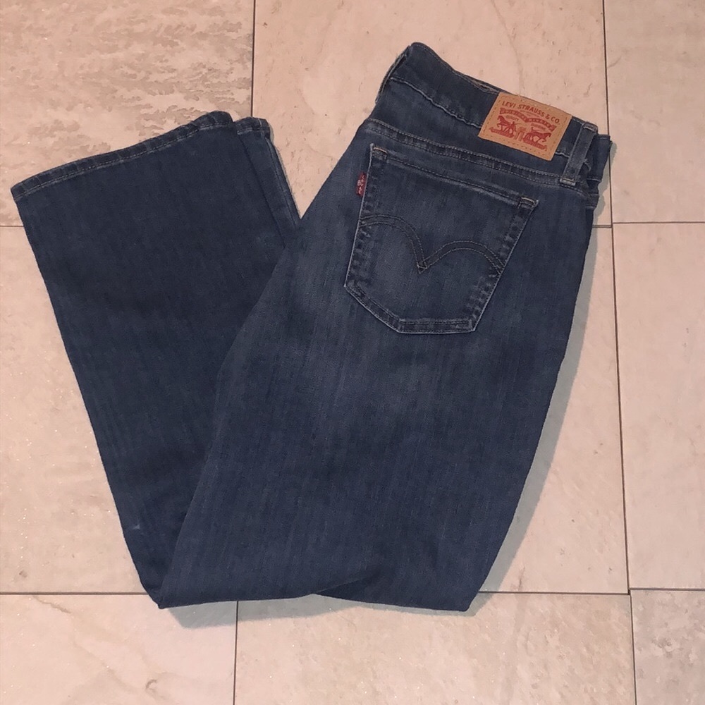 Levi’s capris